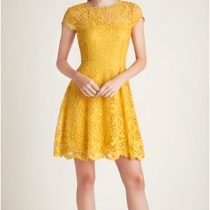 Yellow lace open back dress worn once